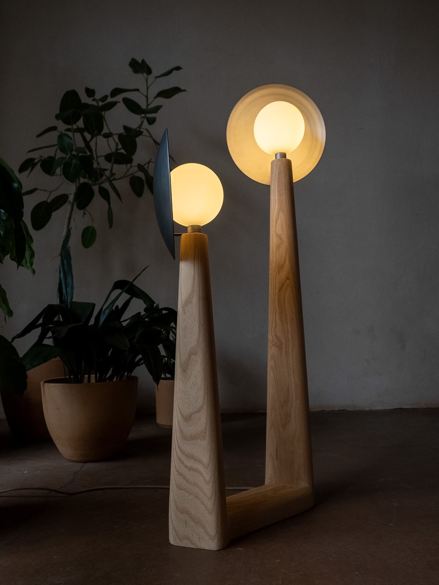 Sun Dancer Floor Lamp